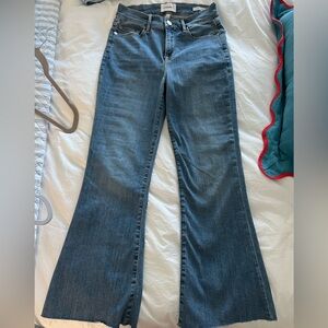 FRAME le crop flare jeans